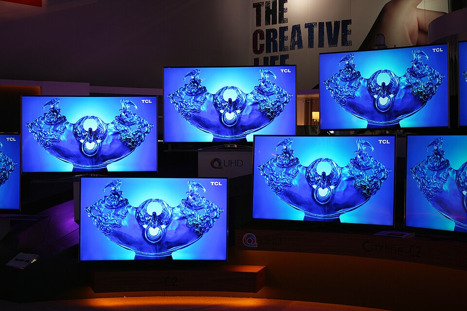 تلویزیون ۵۸ اینچ TCL — TCL 58" 4K TV